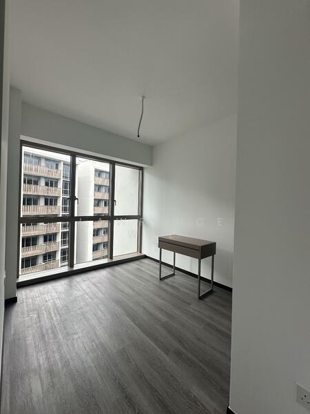 Pasir Ris 8, 8 Pasir Ris Drive 8, 2 Bedrooms, 721 sqft, Condominium For Rent, by Lawrence Wee, 60007860 - PropertyGuru.com.sg