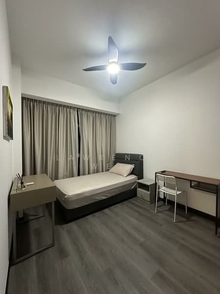 Pasir Ris 8, 8 Pasir Ris Drive 8, 2 Bedrooms, 721 sqft, Condominium For Rent, by Lawrence Wee, 60007860 - Bedroom - PropertyGuru.com.sg