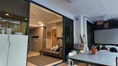 For Sale - La Fiesta