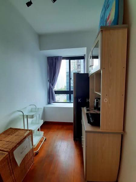 No Owner ! Balcony Room + Own Bathroom @ Meyer Melodia, Meyer Place, East Coast / Marine Parade, Room Rental, 195 sqft, Condominium For Rent, by Julian Khoo, 60007908 - PropertyGuru.com.sg