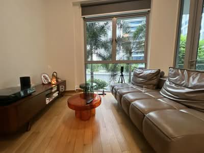For Sale - 16 Amber Modern Cheap Freehold 2 room Tanjong Katon MRT