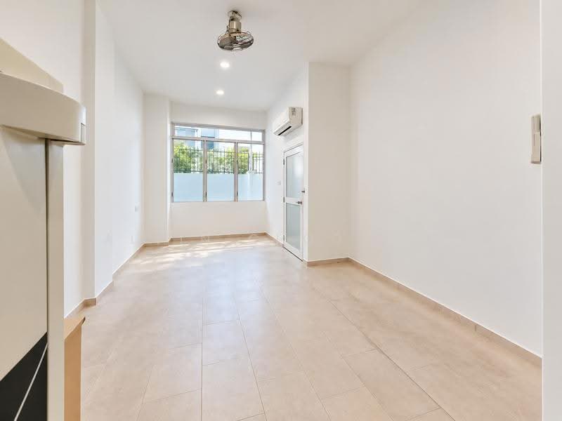 Lor 1 Realty Park, Realty Park. People's Garden, Hougang / Punggol / Sengkang, 6 Bedrooms, 5,524 sqft, Corner Terrace For Sale, by Alvin Choo H.C, 60008063 - Interior - PropertyGuru.com.sg
