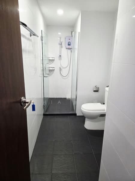 Ridgewood Condominium, 61 Mount Sinai Drive, Tanglin / Holland / Bukit Timah, 4 Bedrooms, 2,002 sqft, Condominium For Rent, by Matthias Chia 谢金城, 60008315 - Bathroom - PropertyGuru.com.sg