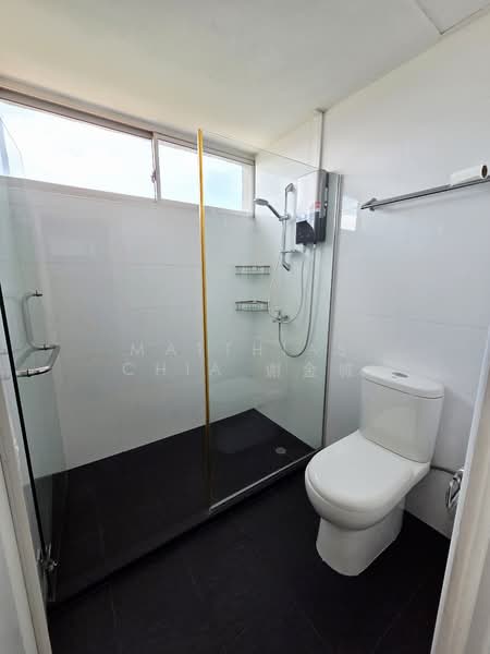 Ridgewood Condominium, 61 Mount Sinai Drive, Tanglin / Holland / Bukit Timah, 4 Bedrooms, 2,002 sqft, Condominium For Rent, by Matthias Chia 谢金城, 60008315 - Bathroom - PropertyGuru.com.sg