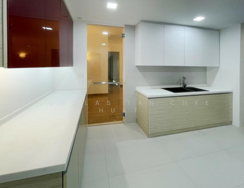 Maple Woods, 985 Bukit Timah Road, 4 Bedrooms, 1,780 sqft, Condominium For Rent, by Nicholas Tan Chye Huat, 60008316 - PropertyGuru.com.sg