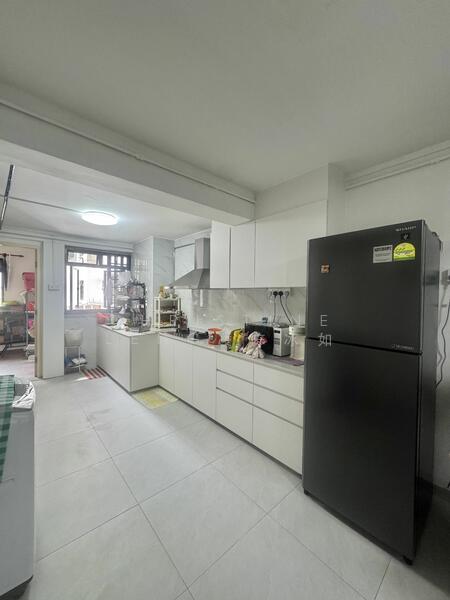 For Rent - 154 Mei Ling Street