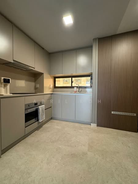 Seaside Residences, 10 Siglap Link, 2 Bedrooms, 786 sqft, Apartment For Sale, by April Koh, 60008494 - Kitchen - PropertyGuru.com.sg