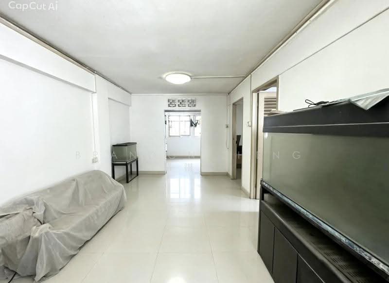 169 Lorong 1 Toa Payoh, 169 Lorong 1 Toa Payoh, Balestier / Toa Payoh, 2 Bedrooms, 700 sqft, HDB Flat For Sale, by Brandon Zheng 郑祺宝, 60008501 - Living Room - PropertyGuru.com.sg