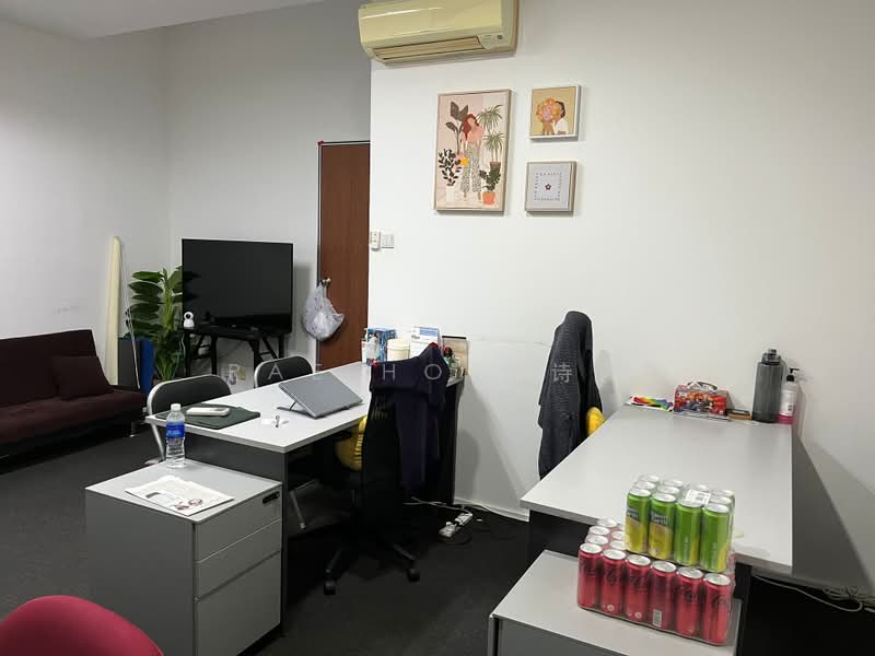 Wcega Tower, 21 Bukit Batok Crescent, 215 sqft, Light Industrial (B1) For Rent, by Rae Ho 何诗蕊, 60008509 - Interior - CommercialGuru.com.sg