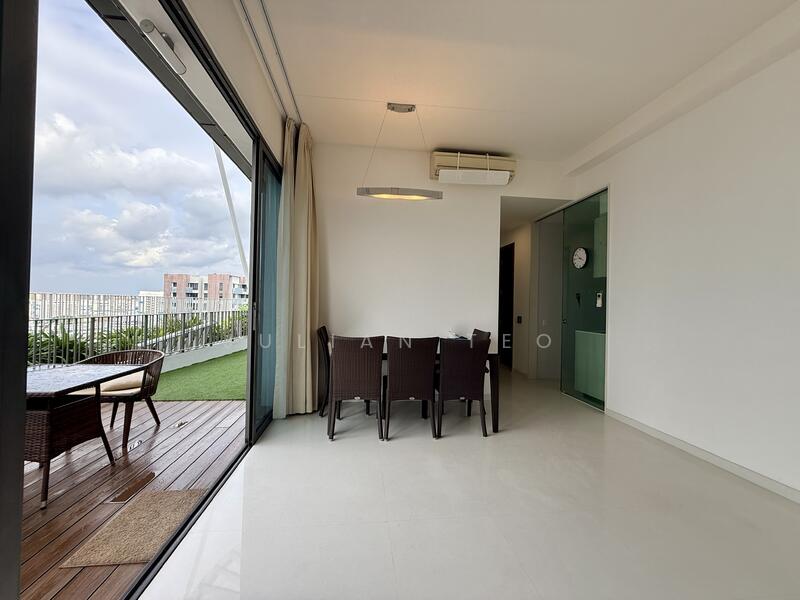 The Tembusu Condominium For Sale at S$ 1,890,000 | PropertyGuru Singapore - Living Hall