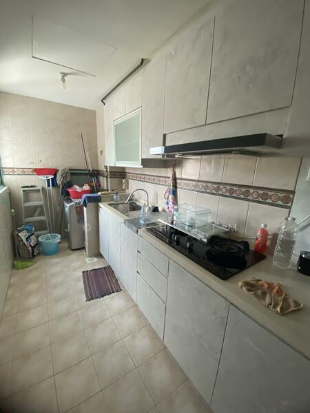 Victory Heights, 13 Kim Keat Road, 4 Bedrooms, 1,200 sqft, Condominium For Rent, by Joseph Lim, 60008656 - Kitchen - PropertyGuru.com.sg