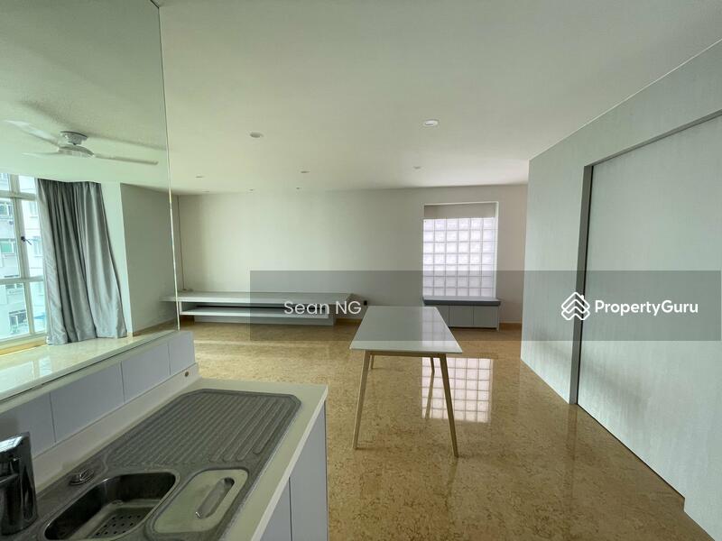 Open Kitchen