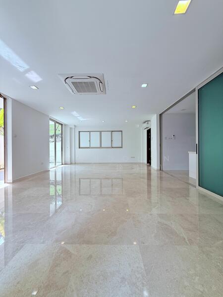 For Rent - Spacious Modern Home At Oxley Road.