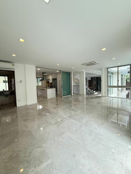 For Rent - Spacious Modern Home At Oxley Road.