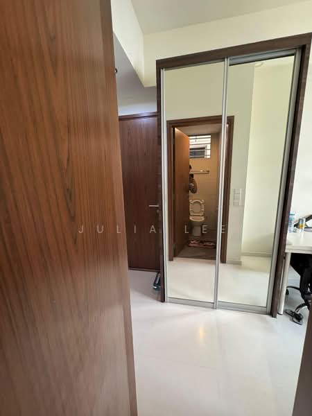 WhiteHaven, 332 Pasir Panjang Road, 1 Bedroom, 250 sqft, Apartment For Rent, by Julia Lee, 60008774 - Bathroom - PropertyGuru.com.sg