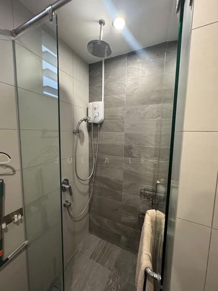 WhiteHaven, 332 Pasir Panjang Road, 1 Bedroom, 250 sqft, Apartment For Rent, by Julia Lee, 60008774 - Bathroom - PropertyGuru.com.sg