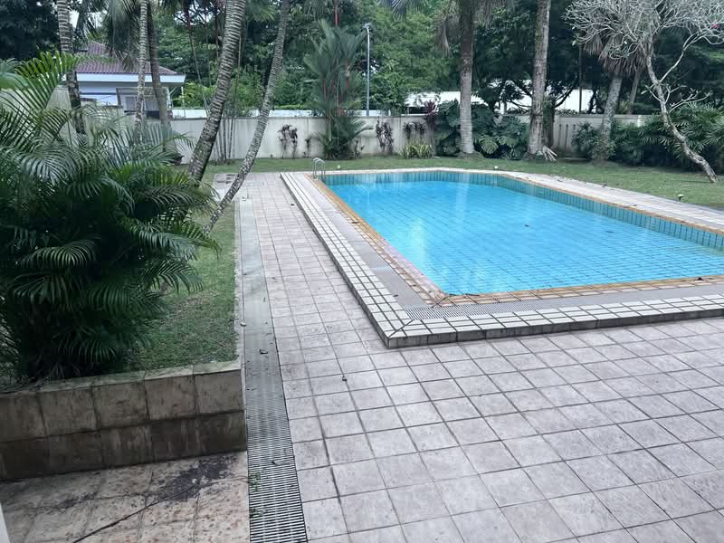 ⭐️⭐️D11 GOOD VALUE 2.5 STOREY RENOVATED BUNGALOW. HIGH CEILING.☎️ JEAN 93571119, Swiss Club Road/Jln Senandong, 9 Bedrooms, 10,000 sqft, Good Class Bungalow For Sale, by Jean Ong, 60008808 - PropertyGuru.com.sg