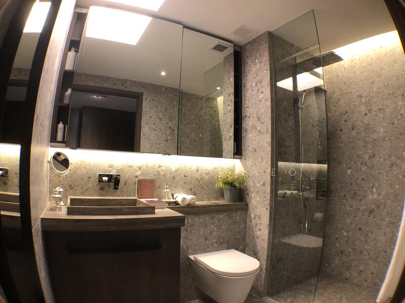 One Pearl Bank, 1 Pearl Bank, 1 Bedroom, 570 sqft, Condominium For Rent, by Isabella Teo, 60008896 - Bathroom - PropertyGuru.com.sg