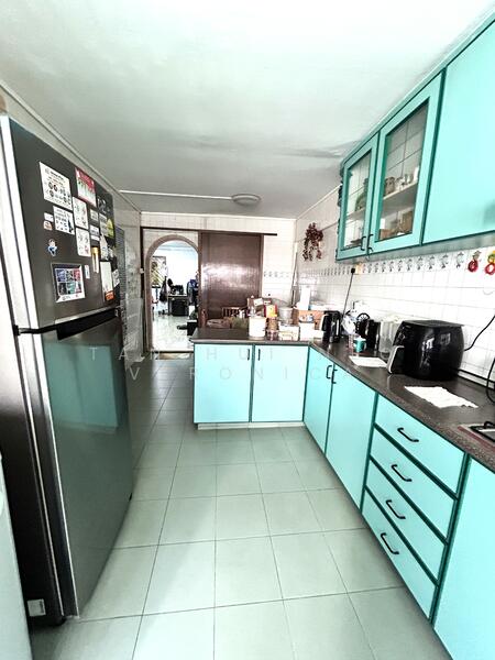 For Rent - 411 Commonwealth Avenue West