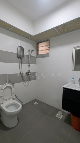 431A Bedok North Road, 431A Bedok North Road, Room Rental, 100 sqft, HDB Flat For Rent, by Georgina Tey, 60009057 - Bathroom - PropertyGuru.com.sg