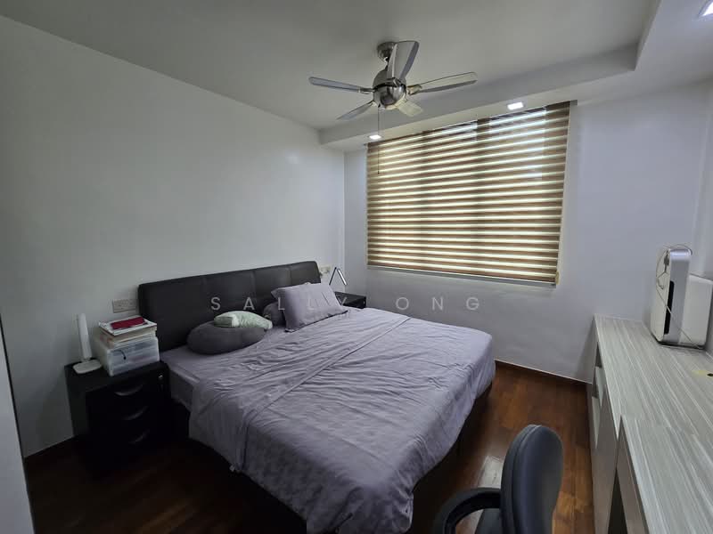 Villa De West, 385 Pasir Panjang Road, 3 Bedrooms, 1,378 sqft, Condominium For Rent, by Sally Ong, 60009066 - Bedroom - PropertyGuru.com.sg