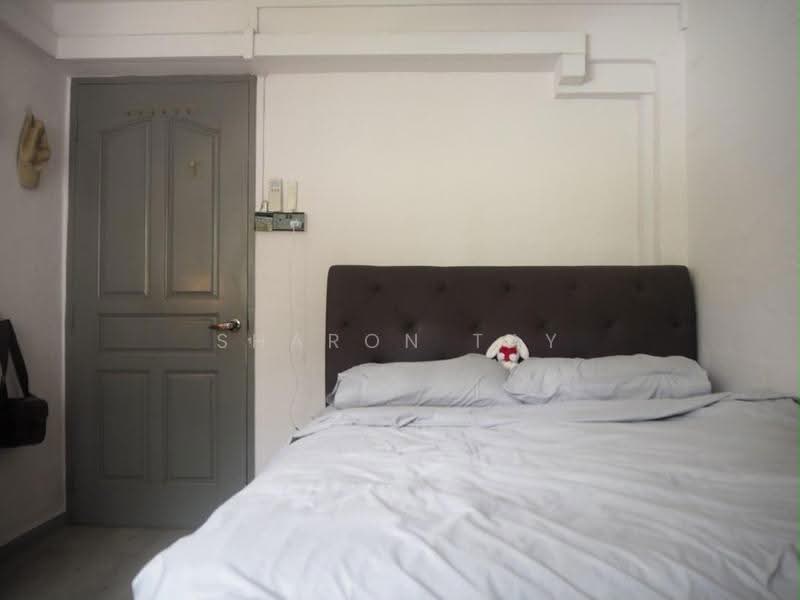 129 Kim Tian Road, 129 Kim Tian Road, Alexandra / Commonwealth, Room Rental, 250 sqft, HDB Flat For Rent, by Sharon Tay, 60009141 - Bedroom - PropertyGuru.com.sg