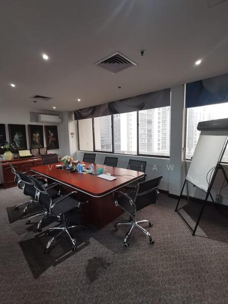 International Plaza, 10 Anson Road, 2,863 sqft, Office For Sale, by Vince Liaw, 60009260 - CommercialGuru.com.sg