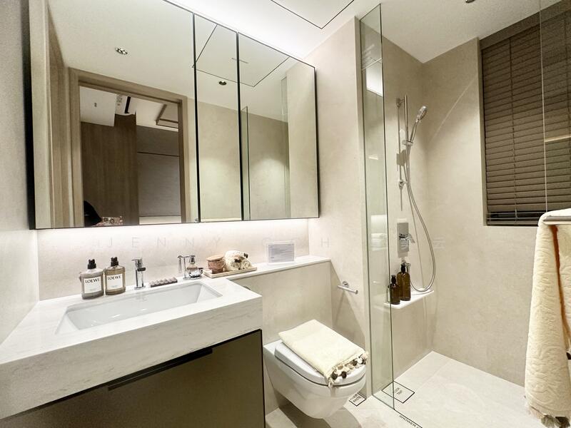 River Green, 11 River Valley Road, 3 Bedrooms, 872 sqft, Condominium For Sale, by Jenny Goh 吴美云, 60009422 - Bathroom - PropertyGuru.com.sg
