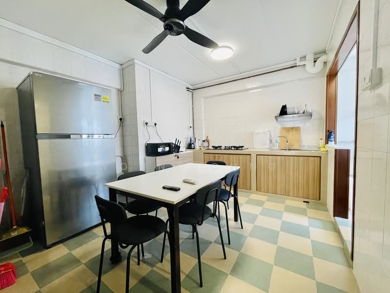 750 Woodlands Avenue 4, 750 Woodlands Avenue 4, Room Rental, 108 sqft, HDB Flat For Rent, by Young Chng, 60009479 - Kitchen - PropertyGuru.com.sg