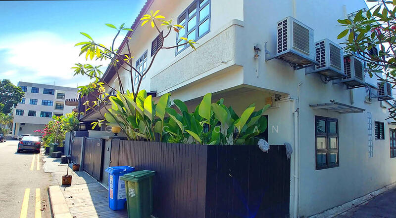 932C East Coast Road, East Coast / Marine Parade, Studio, 300 sqft, Apartment For Rent, by Grace Chan, 60009504 - Exterior - PropertyGuru.com.sg