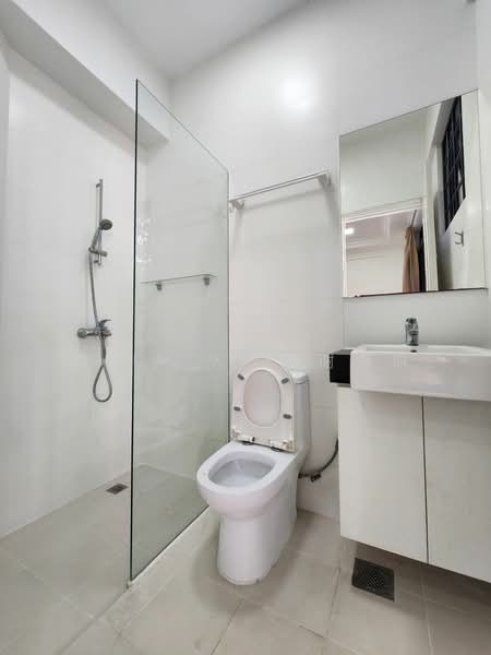 yuk tong avenue, yuk tong avenue, 4 Bedrooms, 2,906 sqft, Terraced House For Rent, by Rain Xie 谢燕瑜, 60009581 - PropertyGuru.com.sg