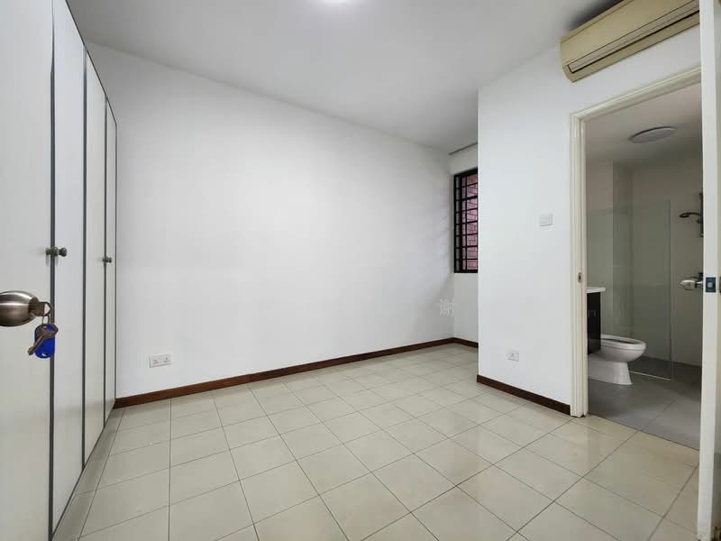 yuk tong avenue, yuk tong avenue, 4 Bedrooms, 2,906 sqft, Terraced House For Rent, by Rain Xie 谢燕瑜, 60009581 - PropertyGuru.com.sg