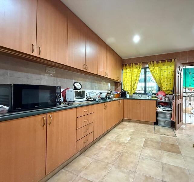 For Sale - ⭐️⭐️LANDED7772@TERRACE FACE PARK WITHIN 2KM TO NAN HUA, NEAR WEST COAST, NUS, NUH. ☎️ KL 83827772