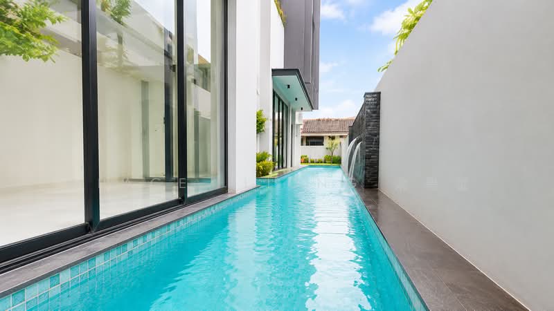 Rosyth Road, Rosyth, 6 Bedrooms, 9,400 sqft, Semi-Detached House For Sale, by Grace LIONG 梁礜從, 60009981 - Exterior - PropertyGuru.com.sg