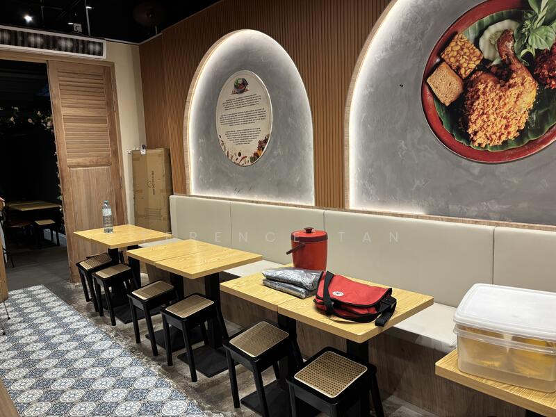 kadayanallur street, Kadayanallur Street, Chinatown / Tanjong Pagar, 570 sqft, Food & Beverage For Rent, by Terence Tan, 60010001 - Dining Room - CommercialGuru.com.sg