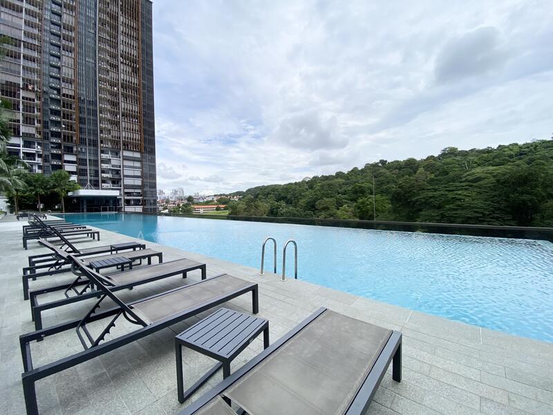 Midwood, 10 Hillview Rise, 1 Bedroom, 484 sqft, Condominium For Rent, by Tan Chea Yang, 60010143 - Pool - PropertyGuru.com.sg
