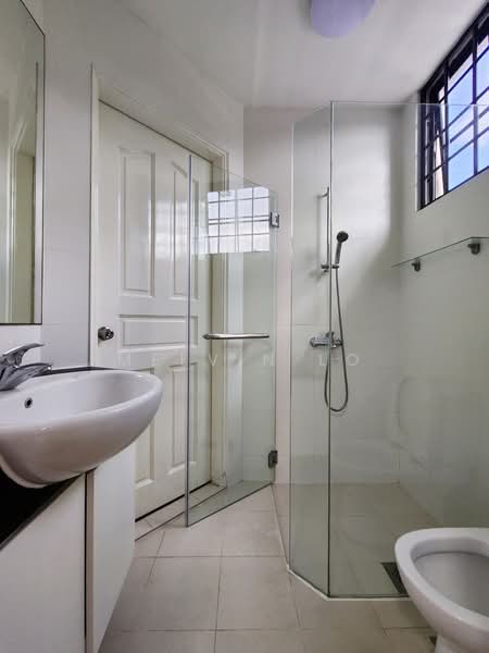 Yuk Tong Avenue, Yuk Tong Avenue, 4 Bedrooms, 2,936 sqft, Terraced House For Rent, by Melvin Lo, 60010239 - PropertyGuru.com.sg