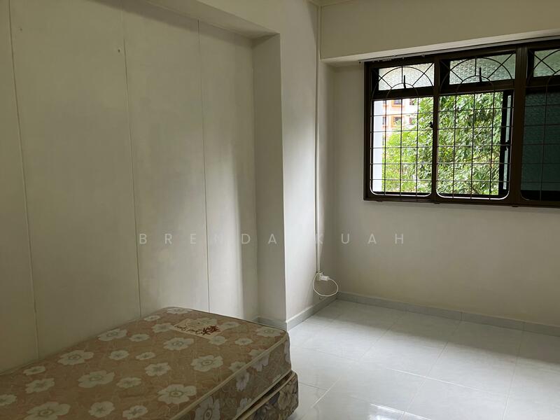 228 Serangoon Avenue 4, 228 Serangoon Avenue 4, Room Rental, 25 sqft, HDB Flat For Rent, by Brenda Kuah, 60010375 - Bedroom - PropertyGuru.com.sg