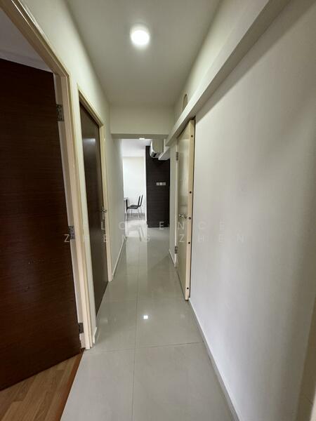 25B Jalan Membina, 25B Jalan Membina, 3 Bedrooms, 969 sqft, HDB Flat For Rent, by Florence Zheng Zhen, 60010533 - Corridor - PropertyGuru.com.sg