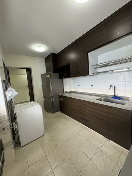 25B Jalan Membina, 25B Jalan Membina, 3 Bedrooms, 969 sqft, HDB Flat For Rent, by Florence Zheng Zhen, 60010533 - Kitchen - PropertyGuru.com.sg