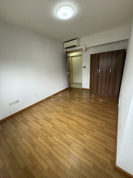 25B Jalan Membina, 25B Jalan Membina, 3 Bedrooms, 969 sqft, HDB Flat For Rent, by Florence Zheng Zhen, 60010533 - Master Bedroom - PropertyGuru.com.sg