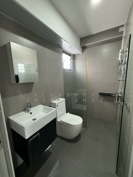 25B Jalan Membina, 25B Jalan Membina, 3 Bedrooms, 969 sqft, HDB Flat For Rent, by Florence Zheng Zhen, 60010533 - Bathroom - PropertyGuru.com.sg