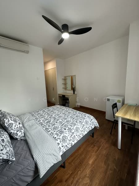 Lakeholmz, 90 Corporation Road, Room Rental, 200 sqft, Condominium For Rent, by Rick Yeong 杨祖耀, 60010624 - PropertyGuru.com.sg