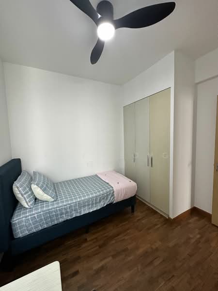 Lakeholmz, 90 Corporation Road, Room Rental, 120 sqft, Condominium For Rent, by Rick Yeong  杨祖耀, 60010625 - PropertyGuru.com.sg
