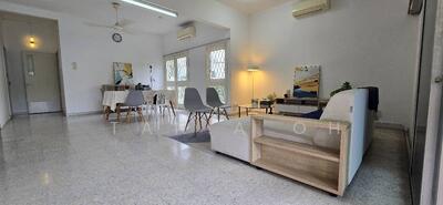 For Sale - Super C.H.E.A.P detached at SUNSET WAY