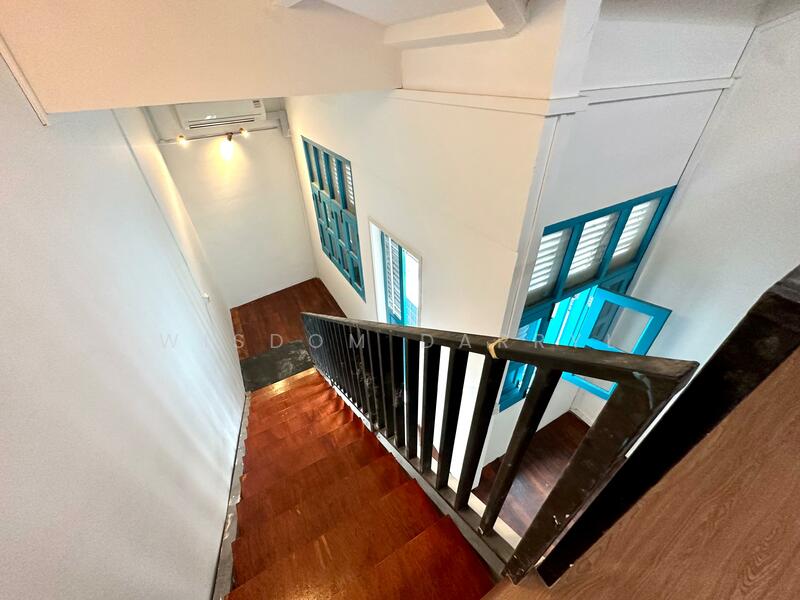 Little India Shop Houses, Serangoon Road, Farrer Park / Serangoon Rd, 2,669 sqft, Shop / Shophouse For Sale, by Wisdom Darryl, 60010973 - Stairs - CommercialGuru.com.sg