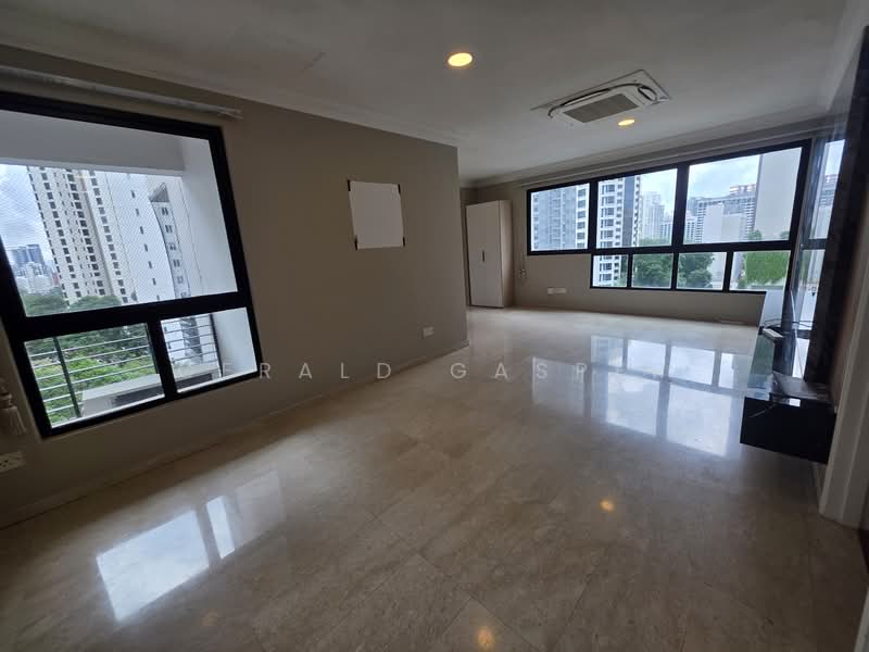 7 Claymore, 7 Claymore Road, 2 Bedrooms, 810 sqft, Condominium For Rent, by Gerald Gasper, 60011301 - Living Room - PropertyGuru.com.sg