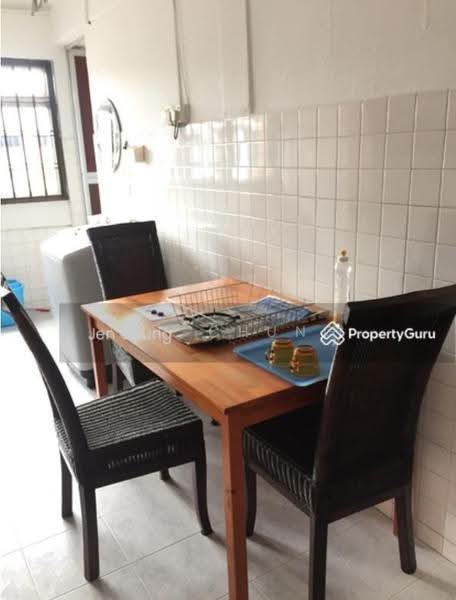 450 Clementi Avenue 3, 450 Clementi Avenue 3, Buona Vista / West Coast / Clementi New Town, 2 Bedrooms, 861 sqft, HDB Flat For Rent, by Jen Chung, 60011302 - PropertyGuru.com.sg