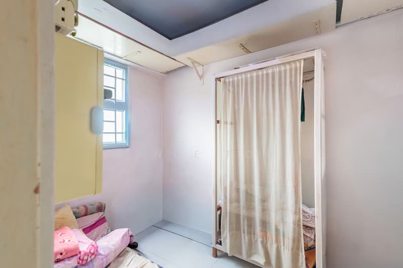 336 Jurong East Avenue 1, 336 Jurong East Avenue 1, 4 Bedrooms, 1,603 sqft, HDB Flat For Sale, by Lance Poh, 60011367 - Bedroom - PropertyGuru.com.sg