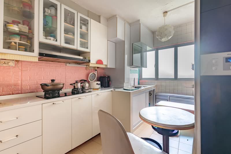 336 Jurong East Avenue 1, 336 Jurong East Avenue 1, 4 Bedrooms, 1,603 sqft, HDB Flat For Sale, by Lance Poh, 60011367 - Kitchen - PropertyGuru.com.sg
